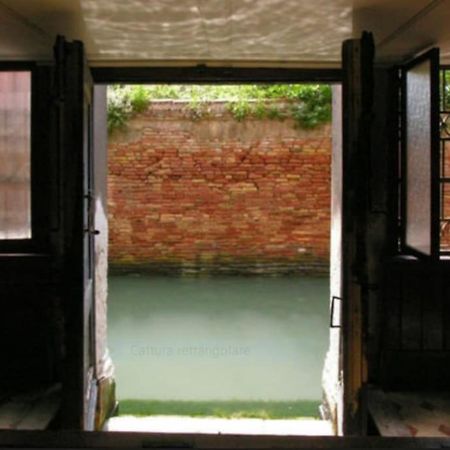 Walk On The Water ✧ 5 Minutes To Rialto Bridge Apartment Venice Luaran gambar