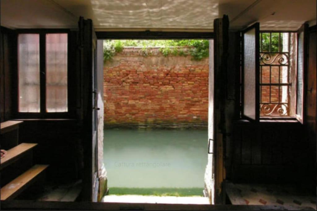 Walk On The Water ✧ 5 Minutes To Rialto Bridge Apartment Venice Luaran gambar