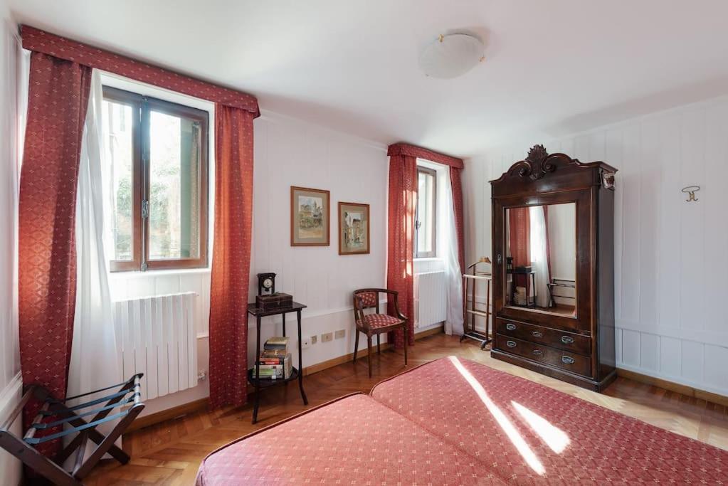 Walk On The Water ✧ 5 Minutes To Rialto Bridge Apartment Venice Luaran gambar